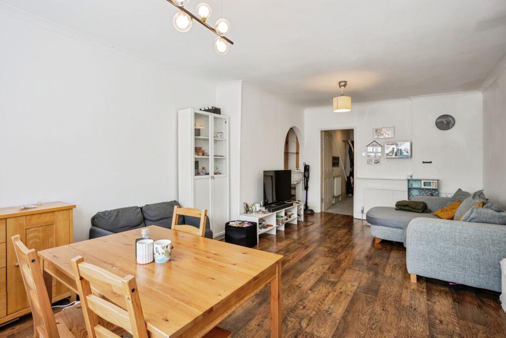 Flat Melton Grove in Rushcliffe