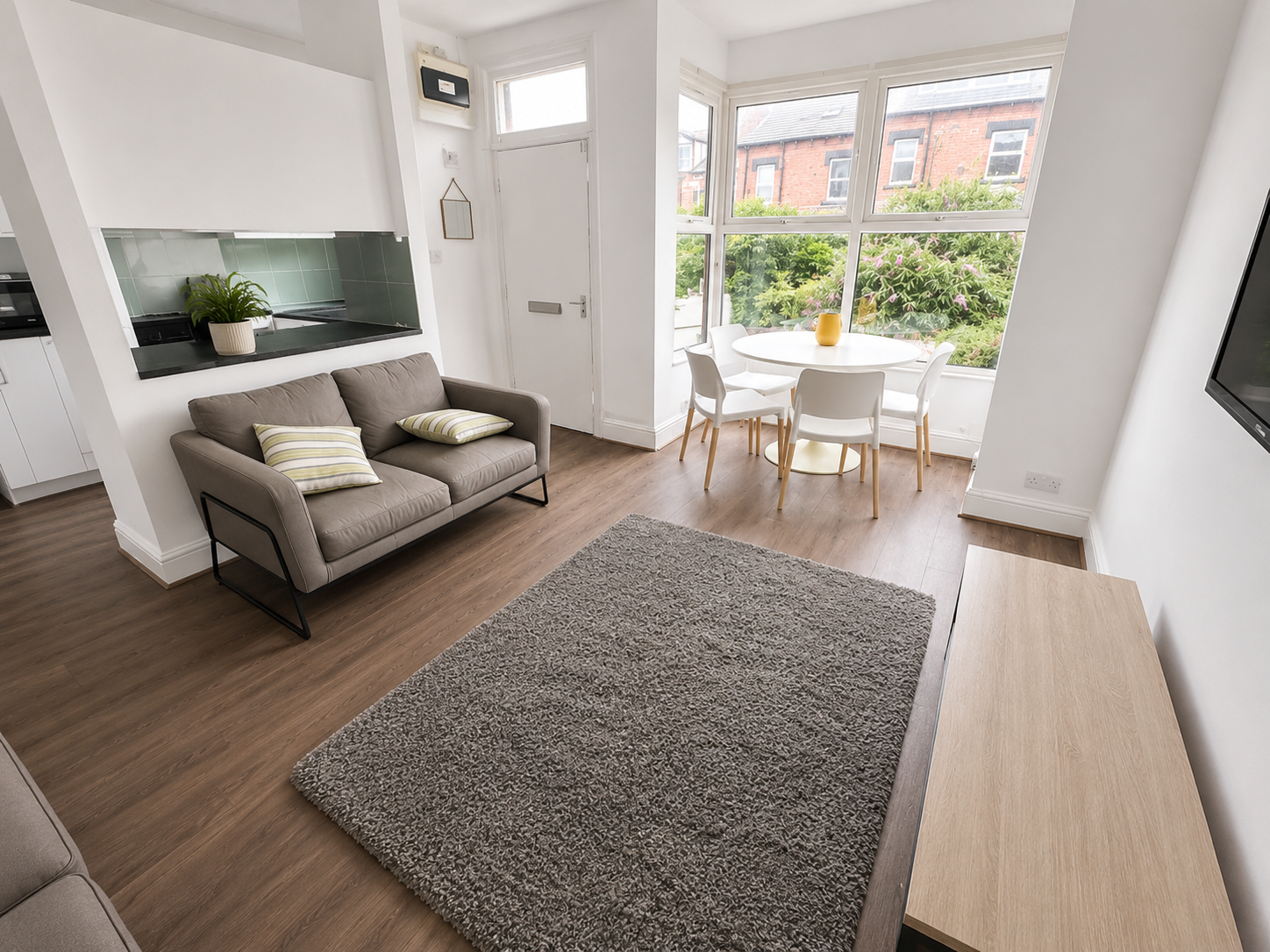 Room St Ann's Mount in Leeds