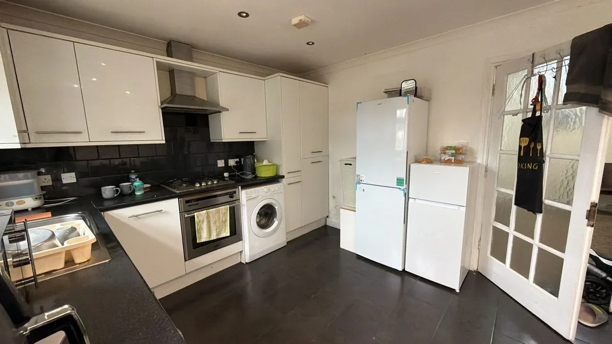 House Blacklands Drive in Greater London