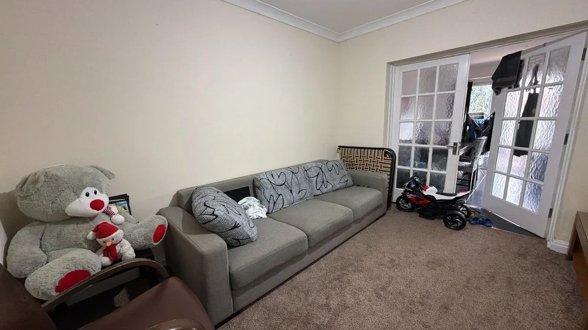 House Blacklands Drive in Greater London