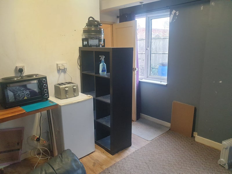 Room Potton Road in Huntingdonshire
