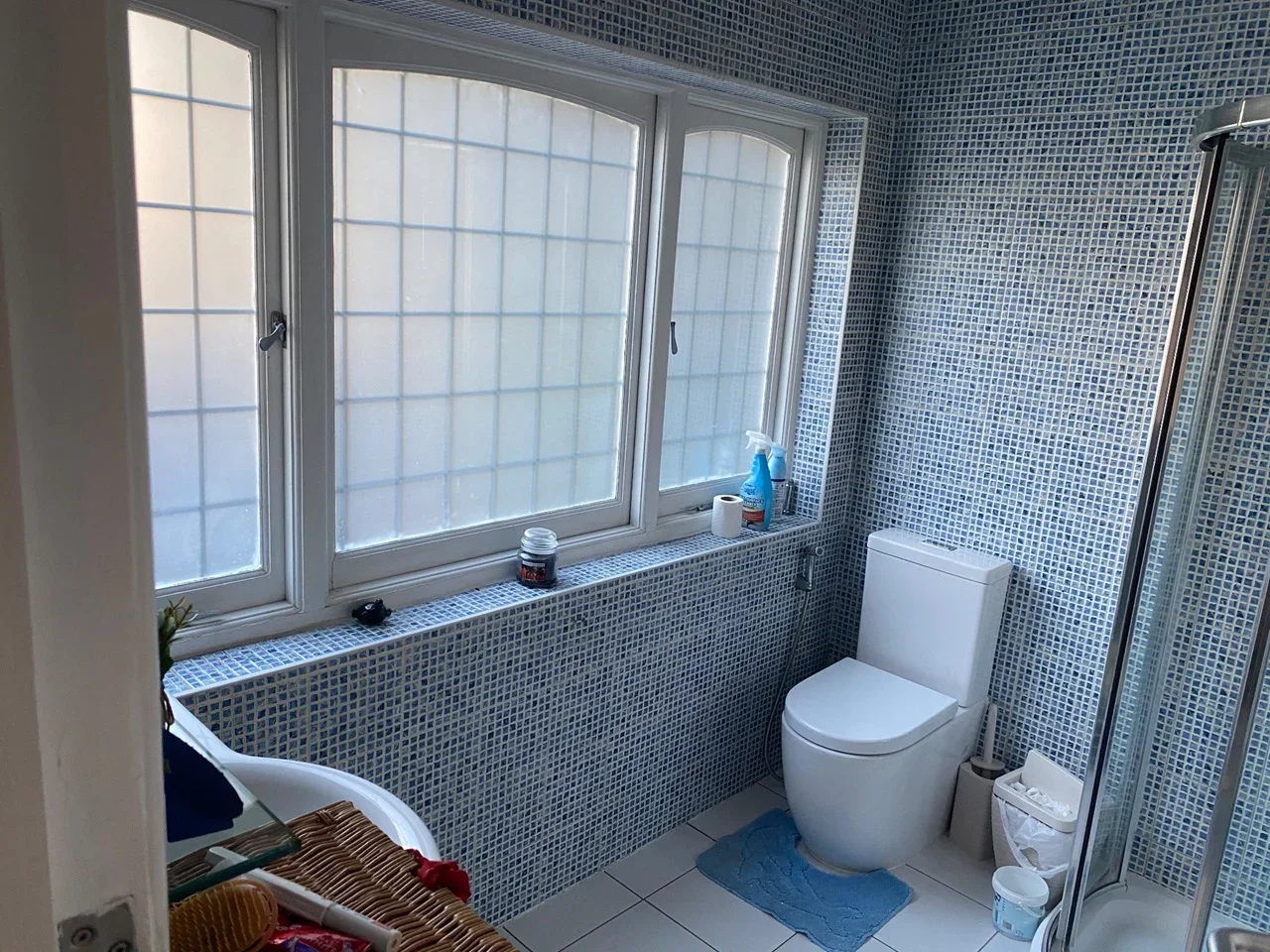 Room Deansway in Greater London