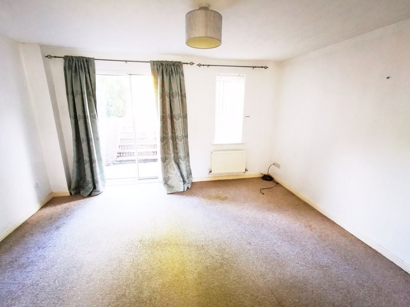 House Ffordd Erw in Caerphilly