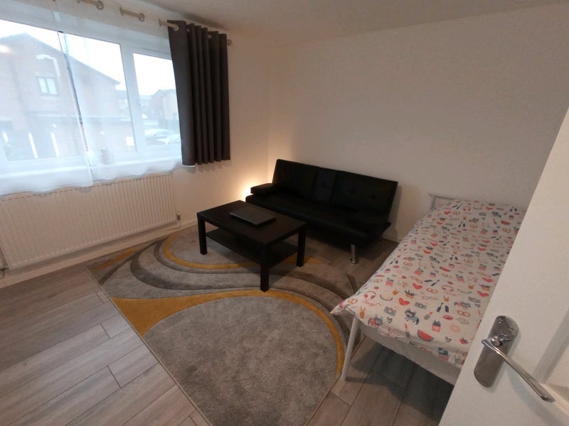 Room Pennine Road in Chorley