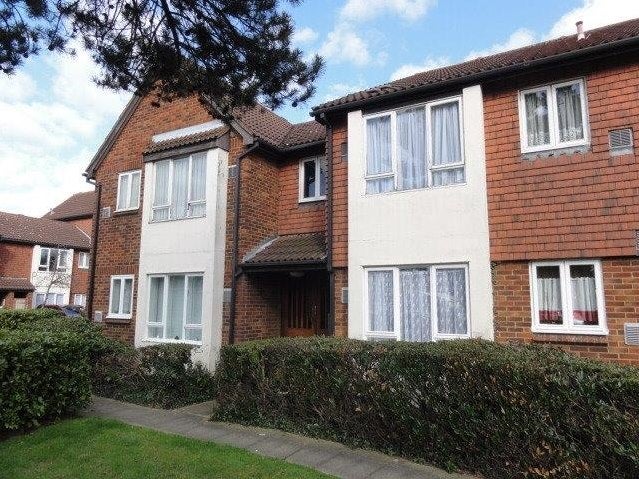 Flat Brendon Close in Greater London
