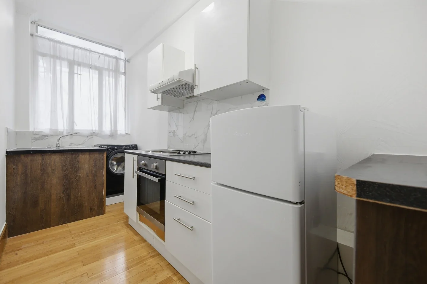 Flat Wightman Road in Greater London