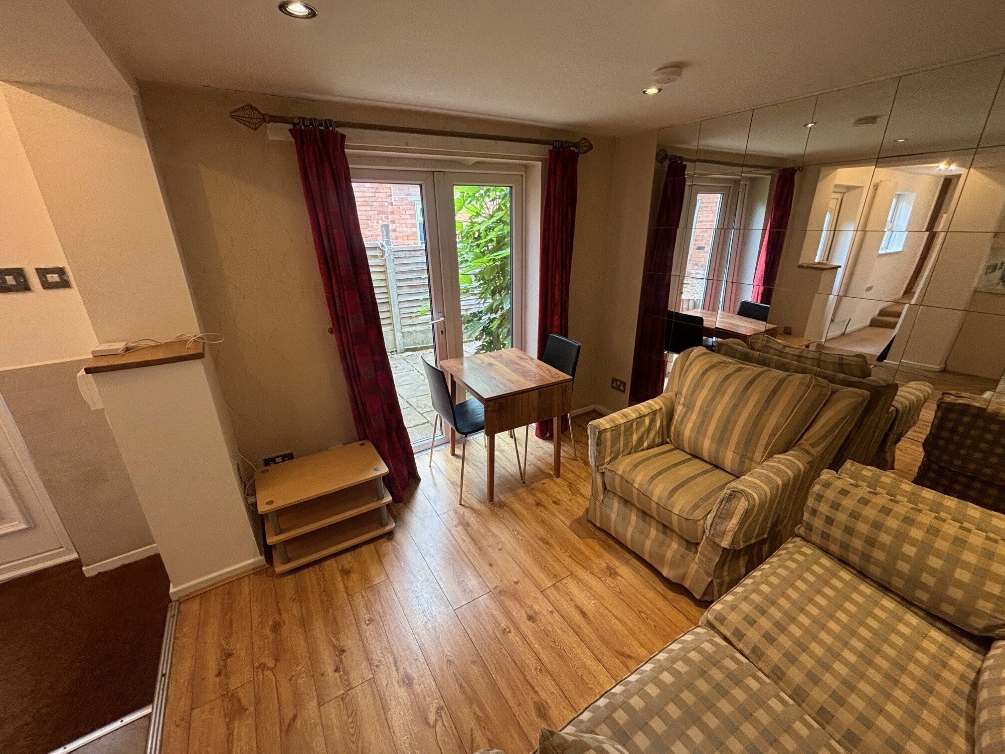 Flat Coleshill Street in Birmingham