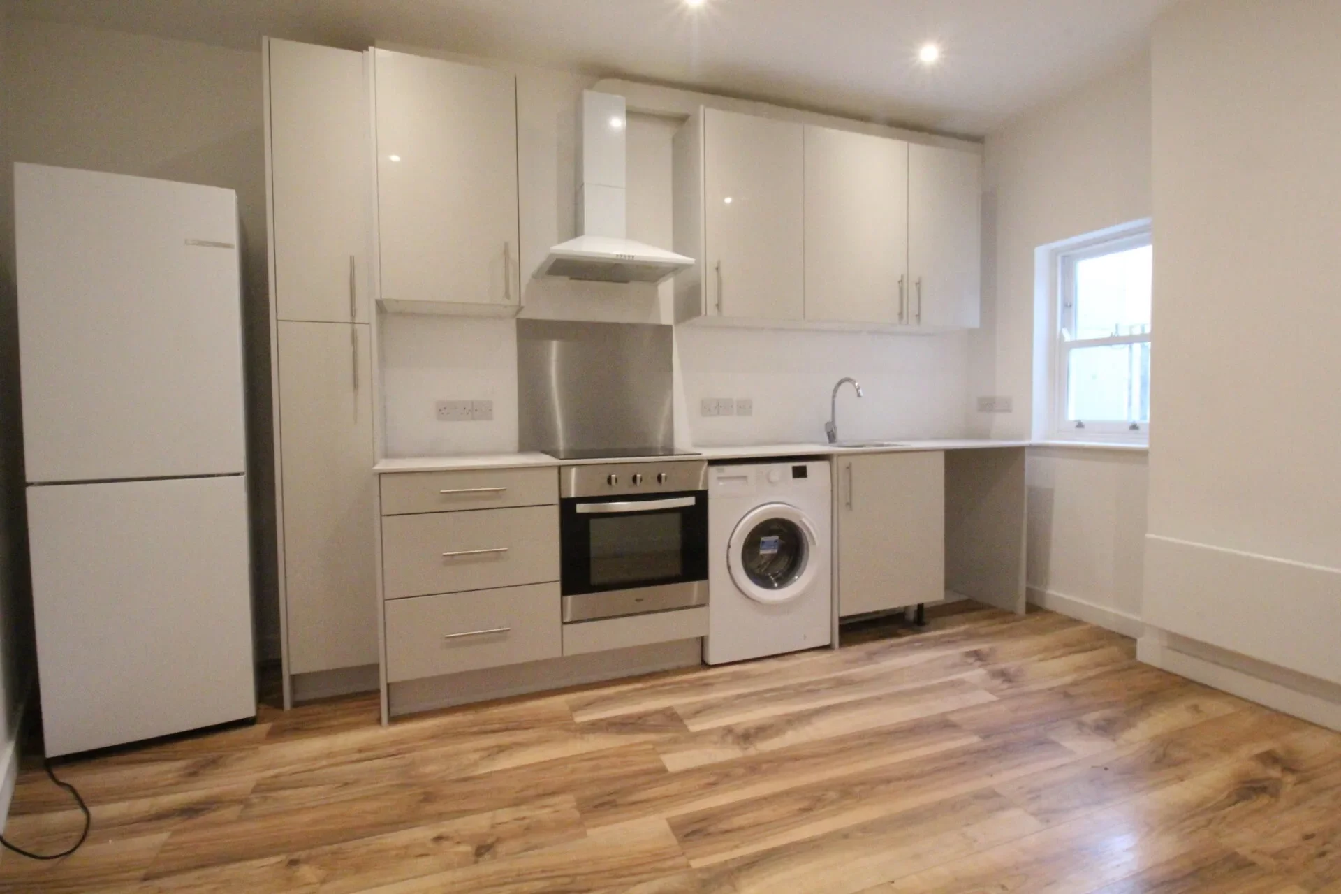 Flat High Street in Maidstone