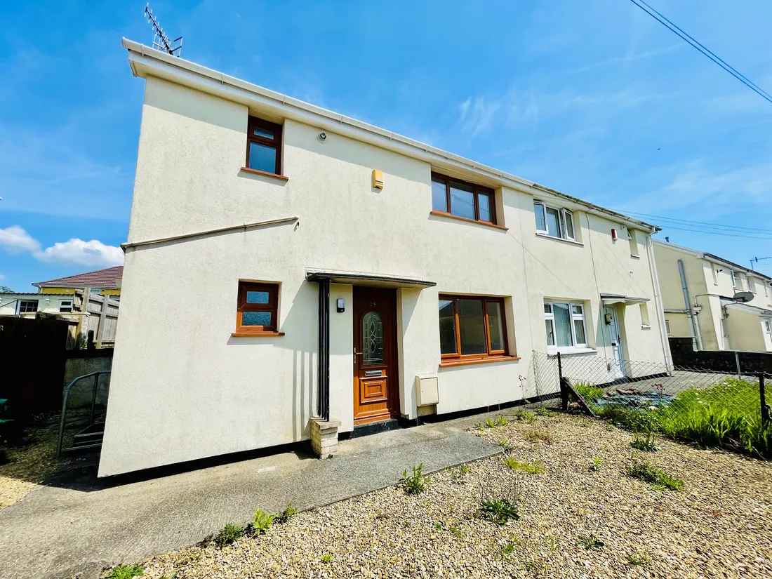 House Mandeg in Treharris