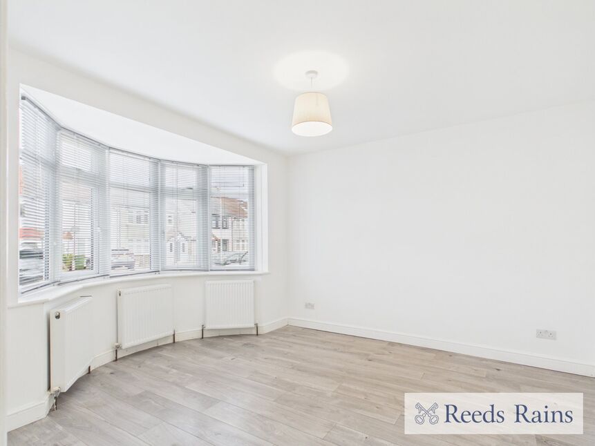 House Seymer Road in Greater London