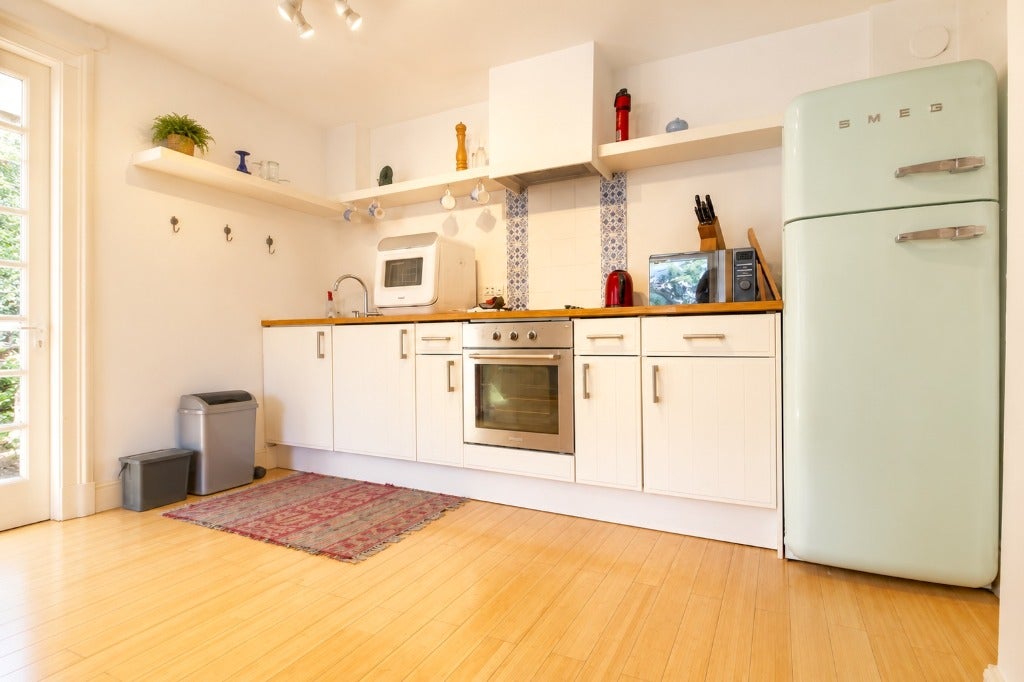 Flat Leamington Terrace in City of Edinburgh