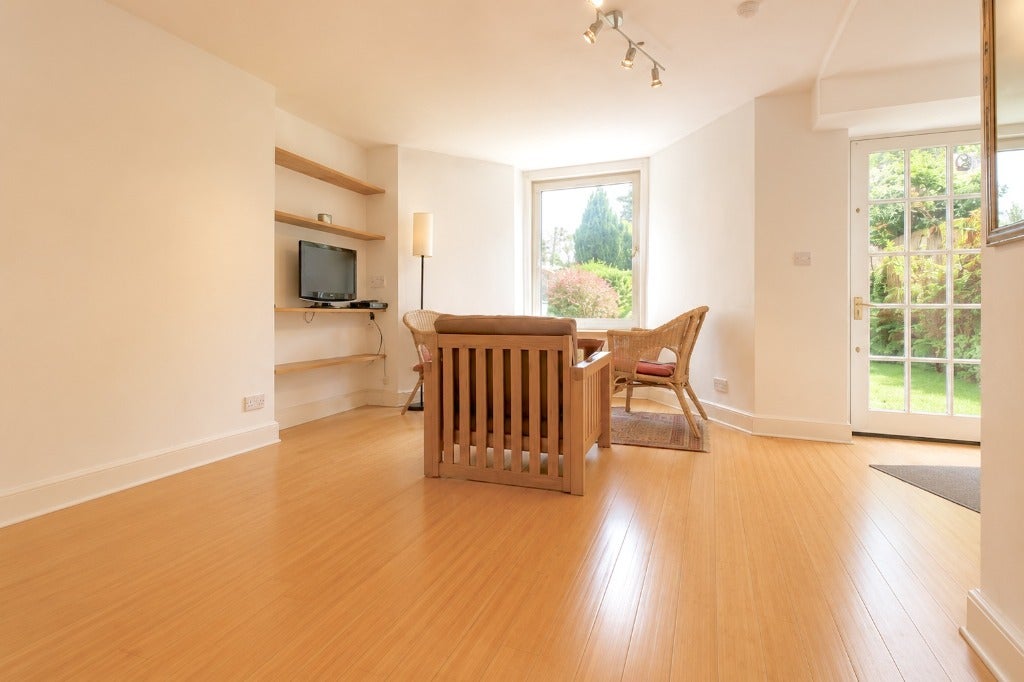 Flat Leamington Terrace in City of Edinburgh