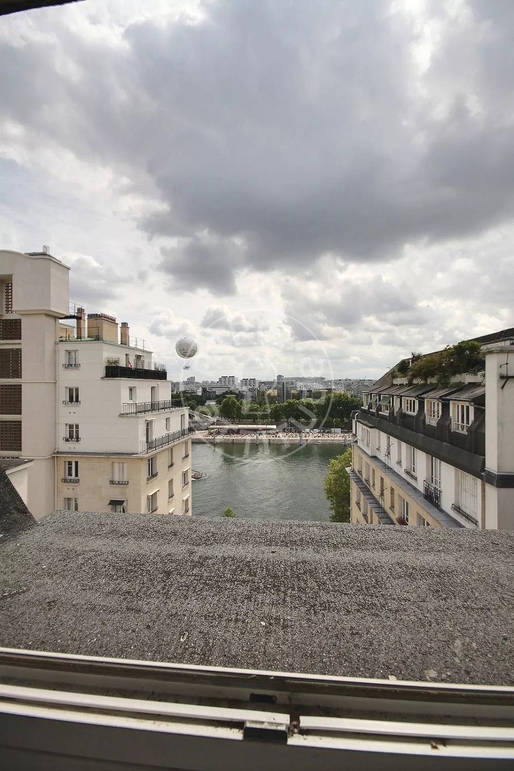 Appartement Avenue de Versailles à Paris