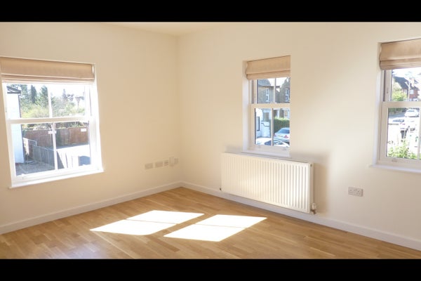 Flat Langley Road in Garston