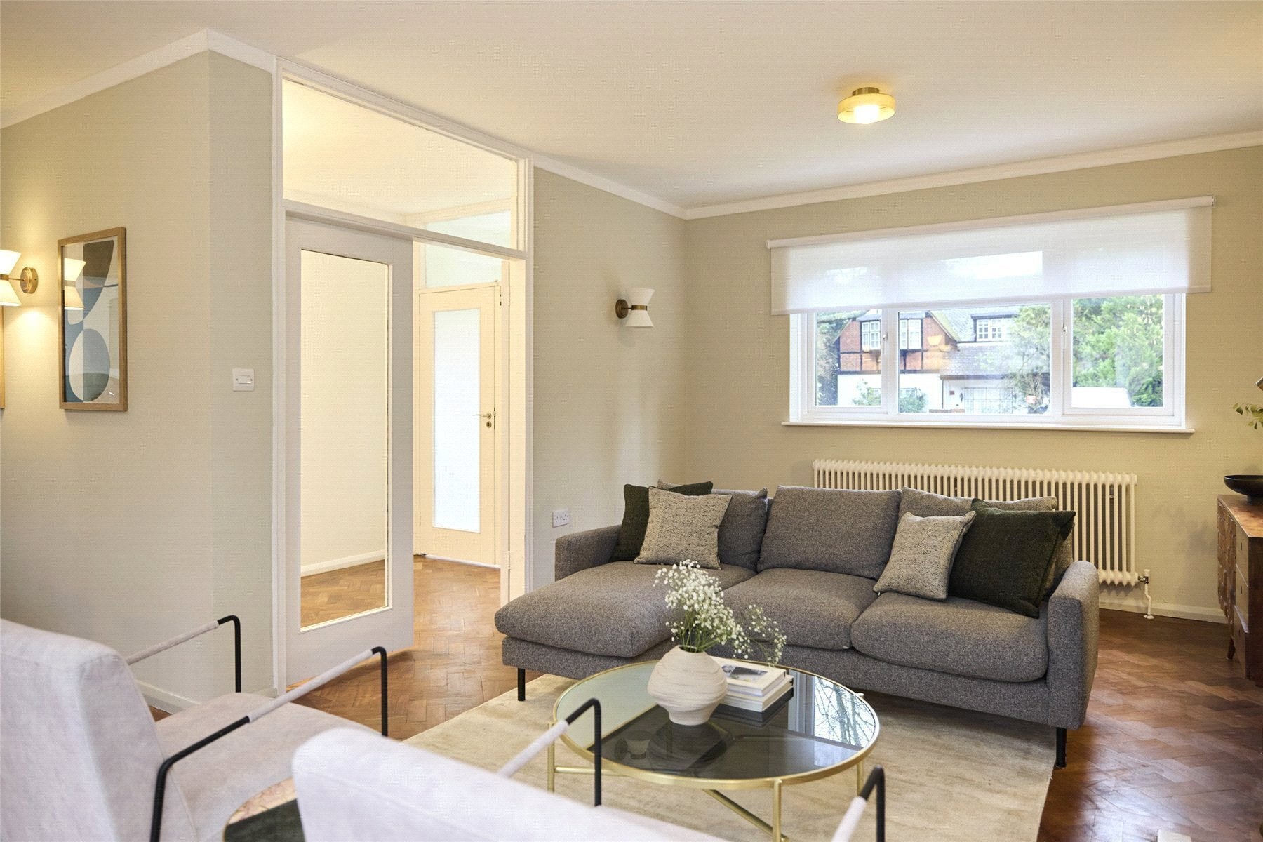 House Ravenswood Court in Greater London