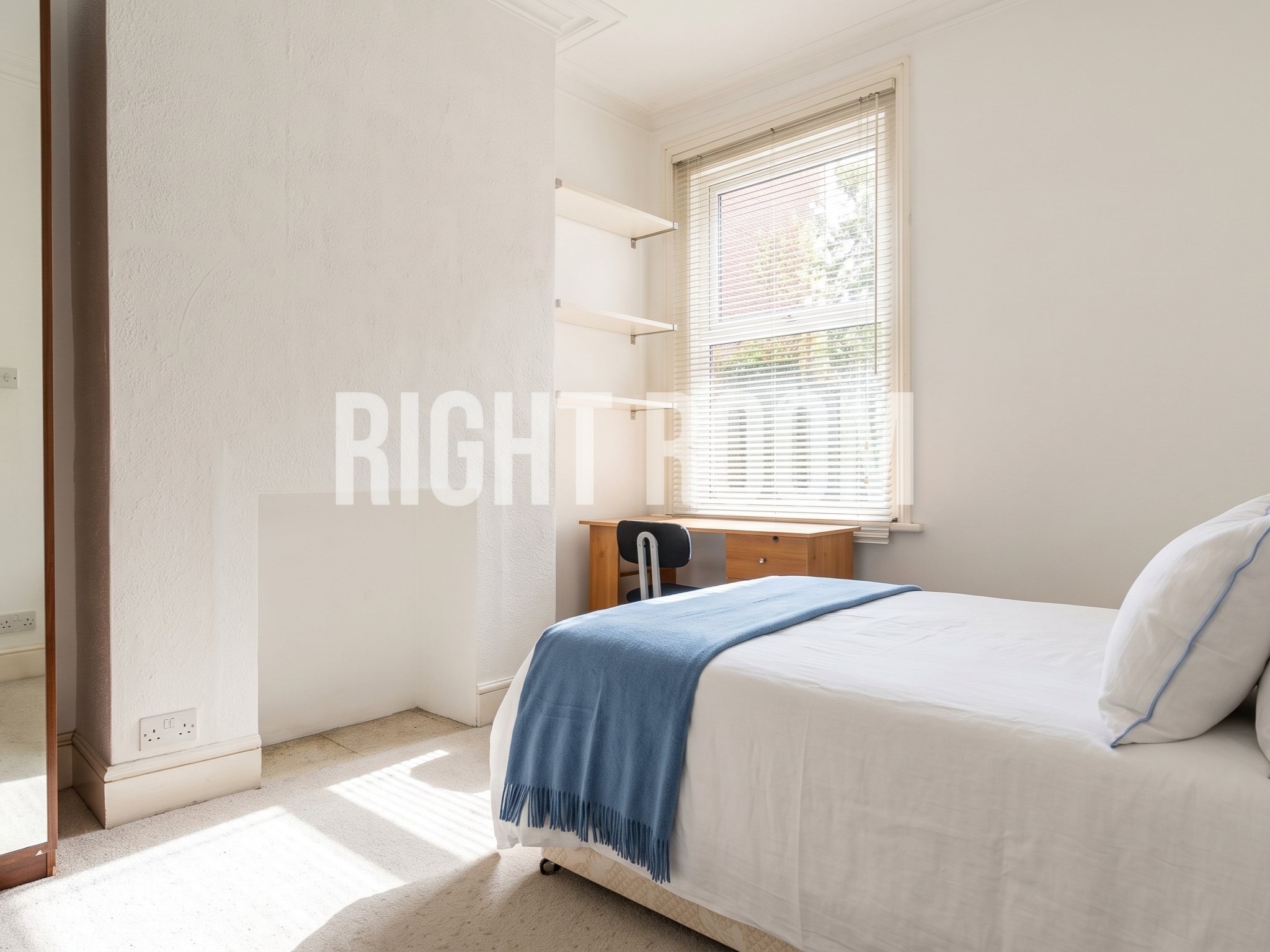 Room Thackeray Road in Southampton