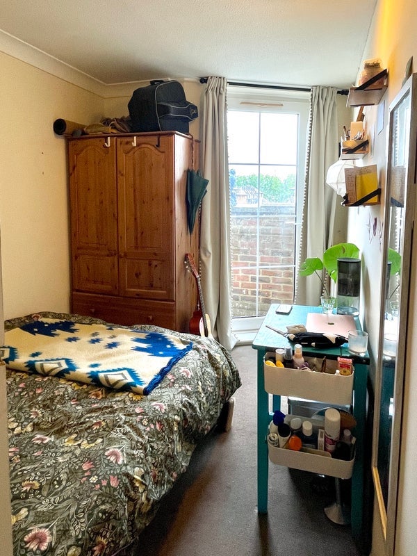 Room Finland Street in Greater London