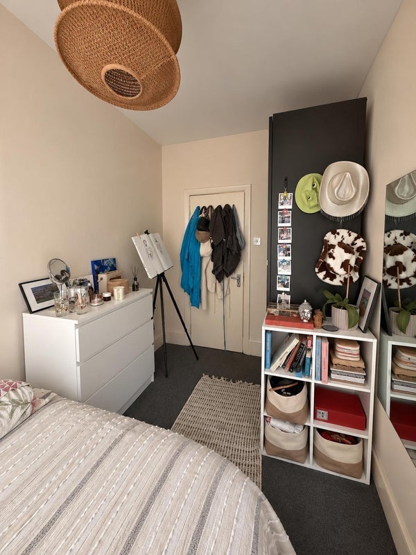 Room Lavender Hill in Greater London