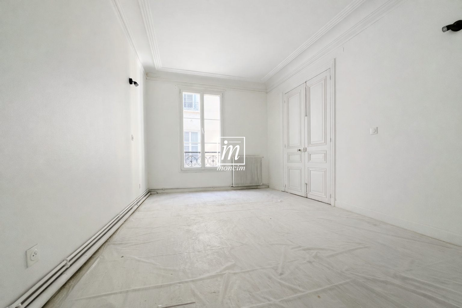 Appartement Place du Maréchal de Lattre de Tassigny à Levallois-Perret