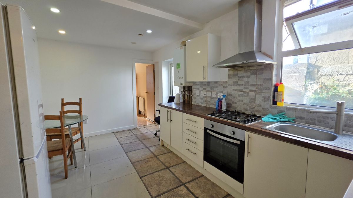 Flat Moy Road in Cardiff