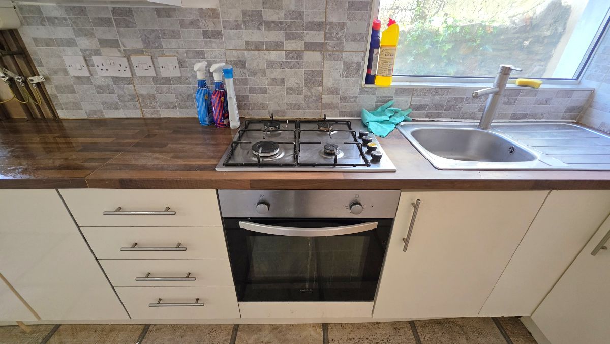 Flat Moy Road in Cardiff
