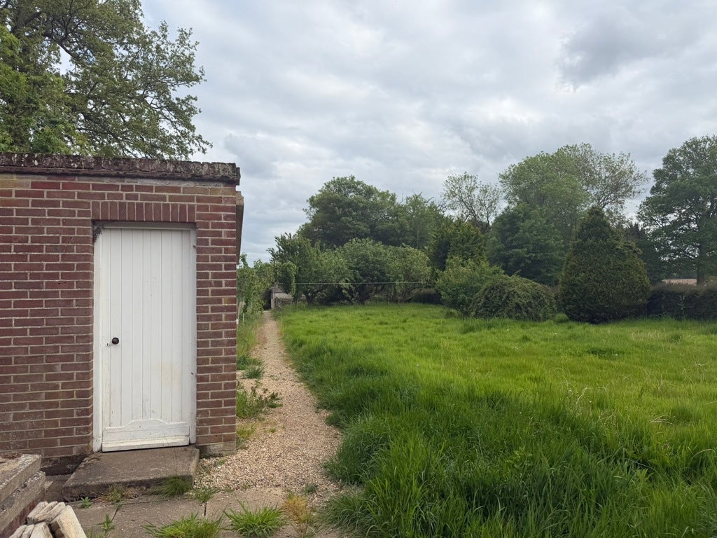 House Beeston Lane in Broadland