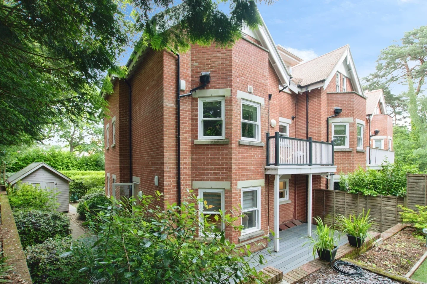Flat Meyrick Park Crescent in Bournemouth