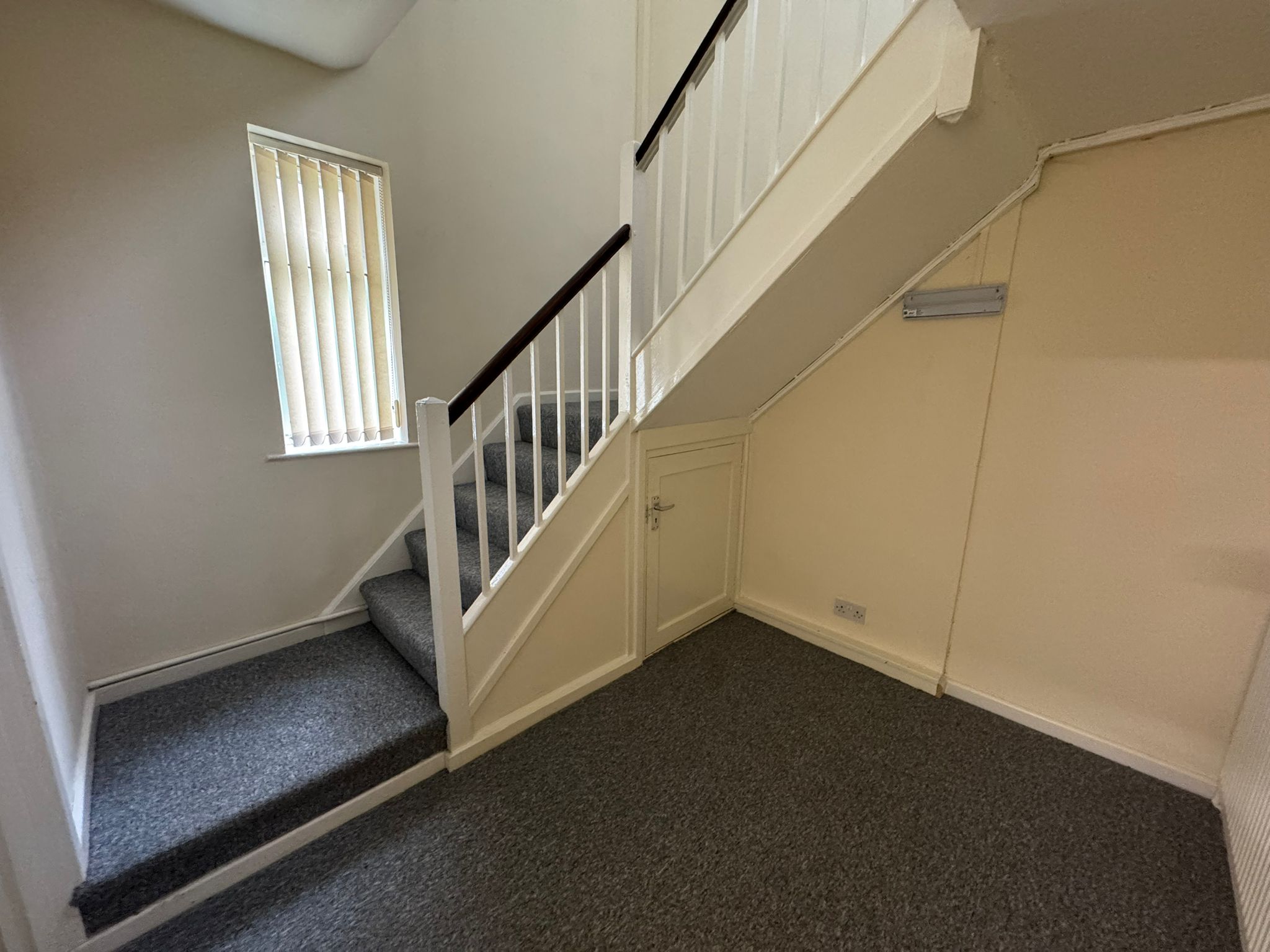 Flat Montague Road in Huntingdonshire