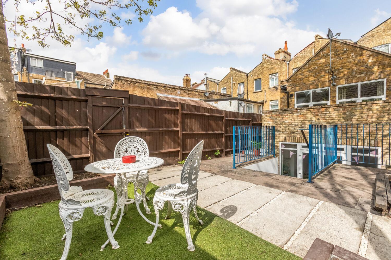 Flat Anerley Road in Greater London