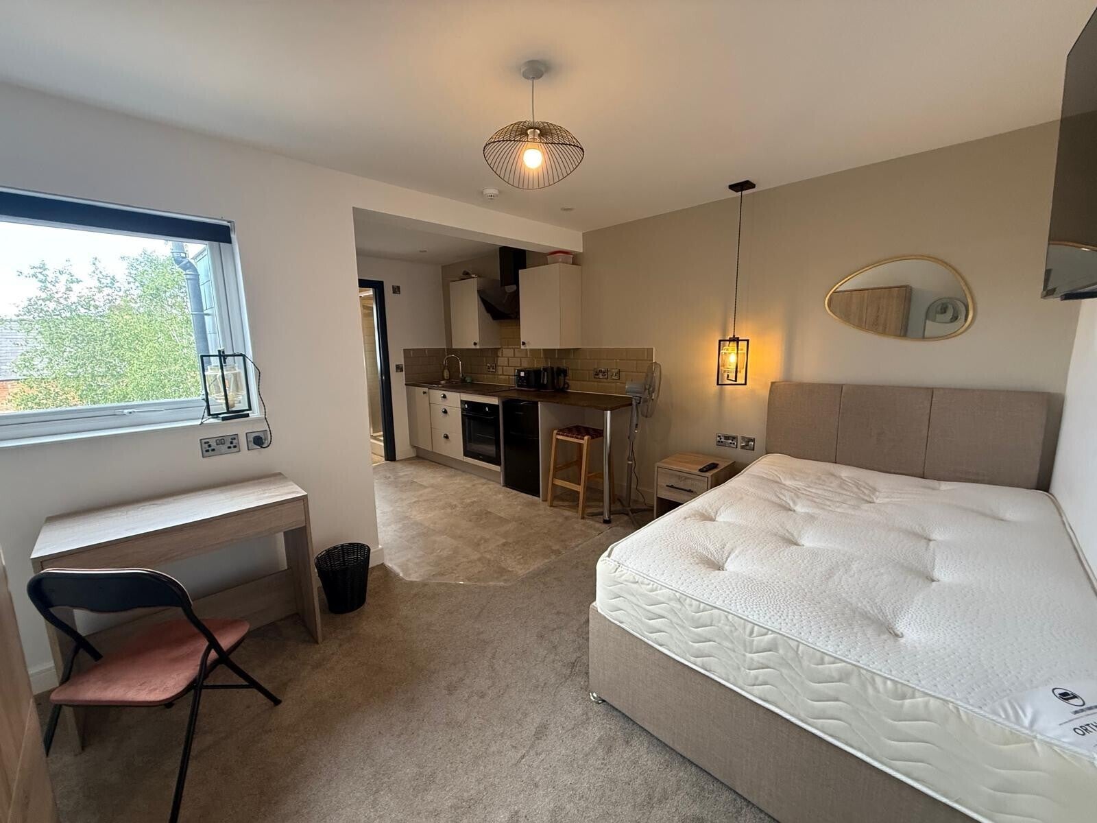 Room Campion Street in Derby