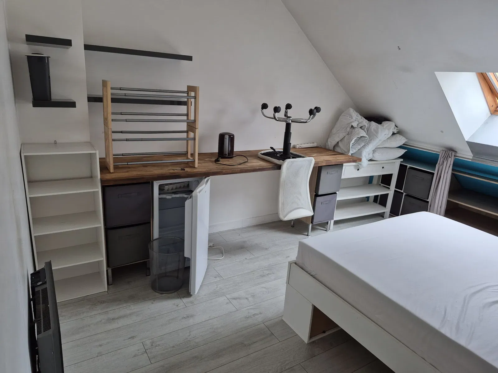 Room Rue Robinet in Osny
