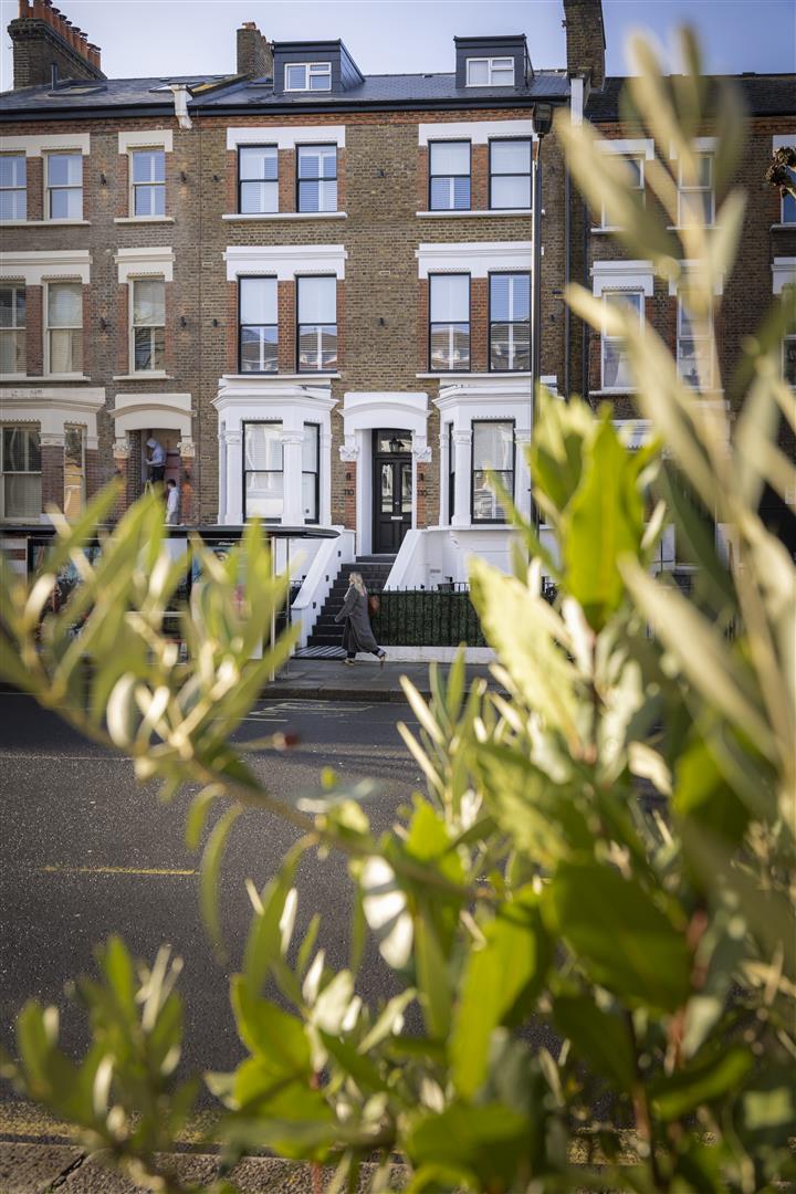 Flat Shirland Road in City of Westminster