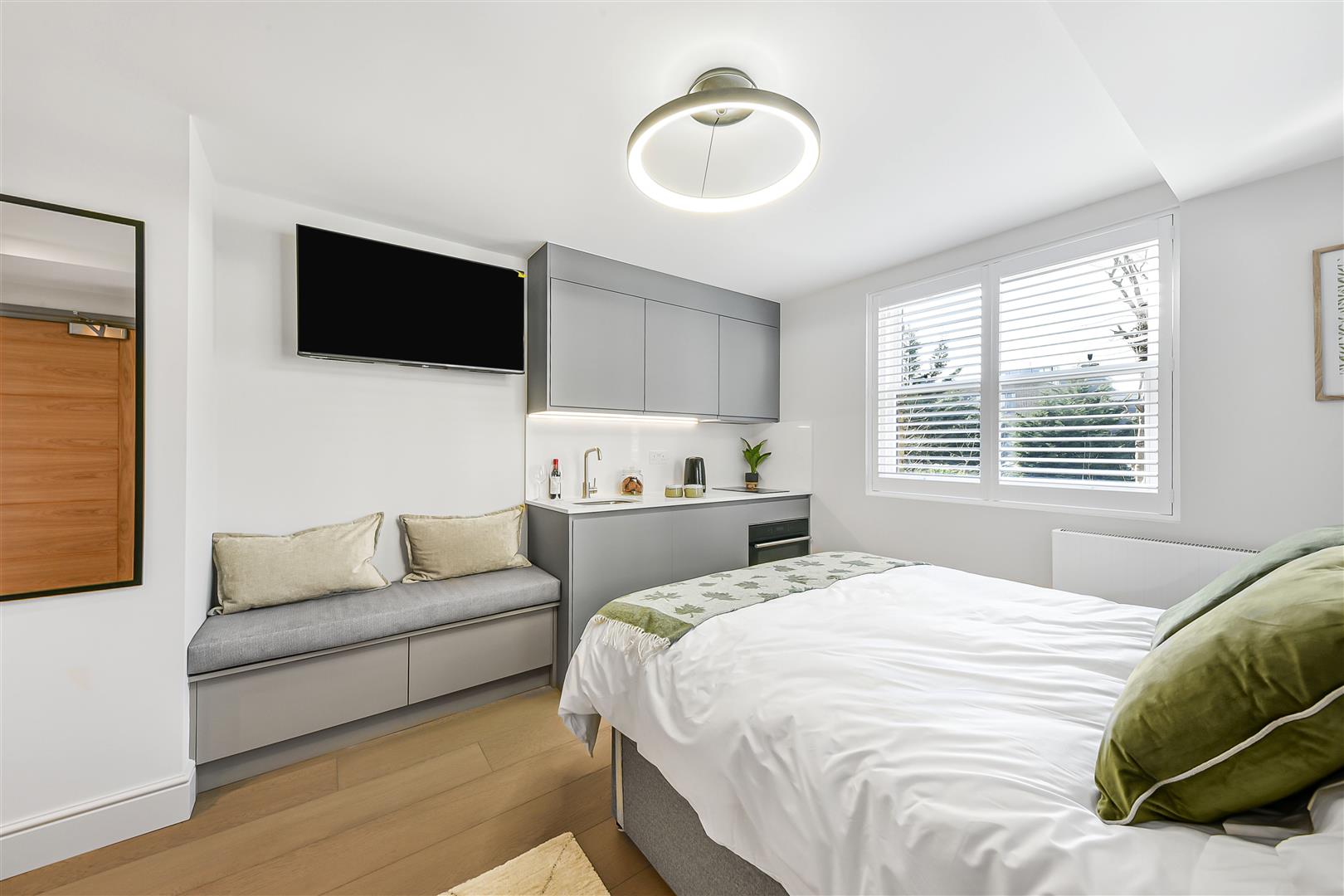 Flat Shirland Road in City of Westminster