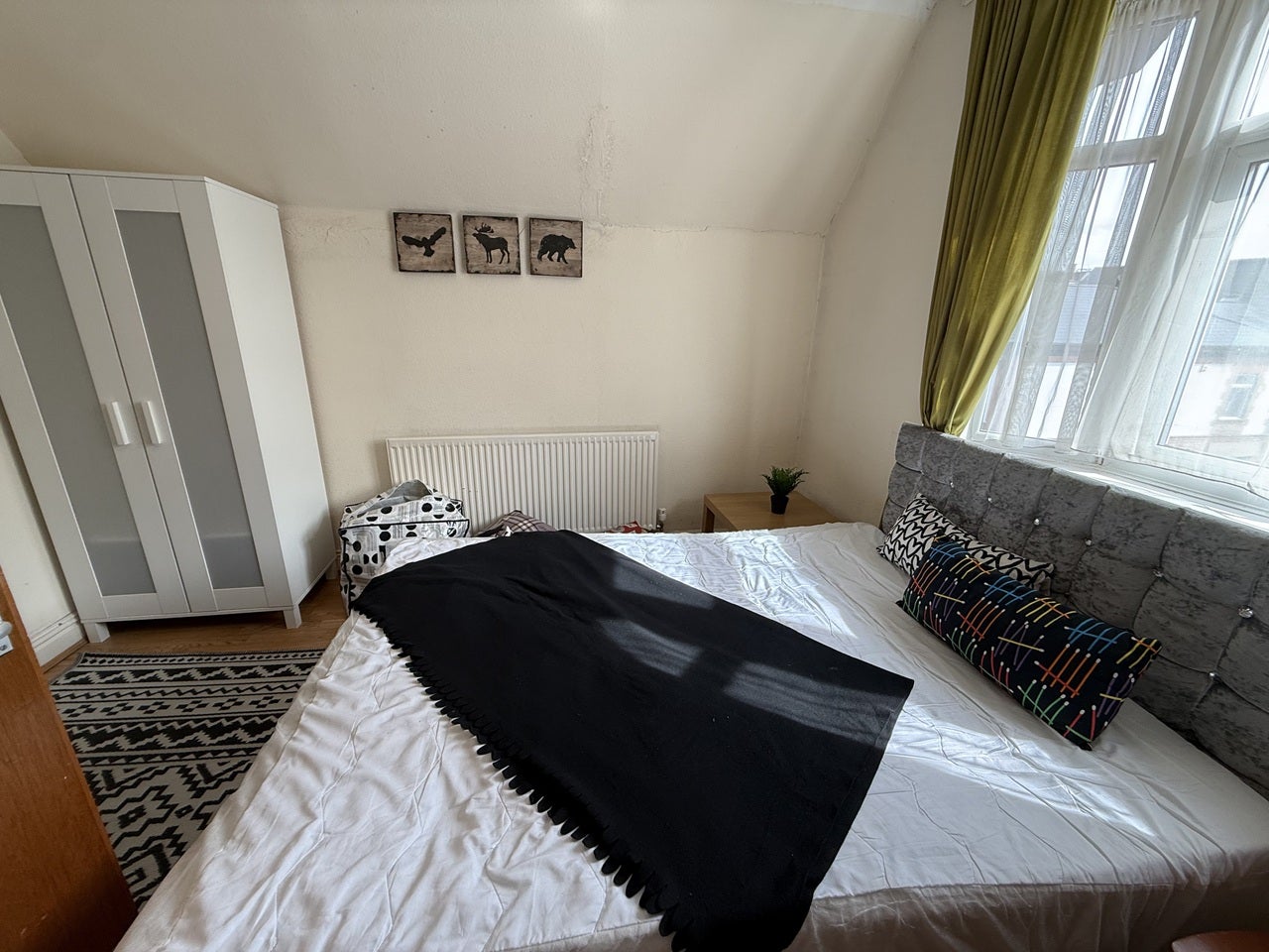 Flat Beckingham Road in Leicester