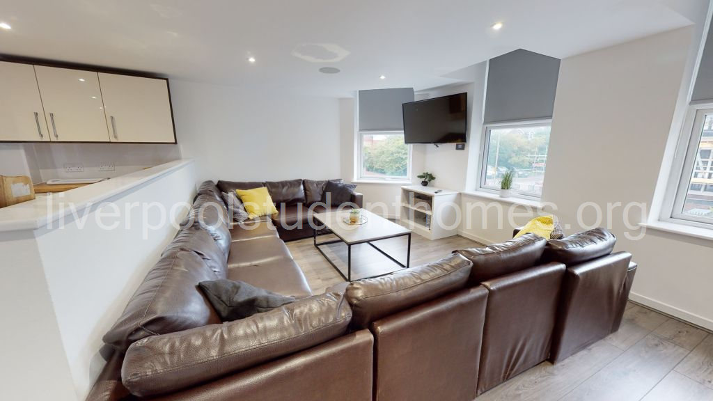 Room Shaw Street in Liverpool