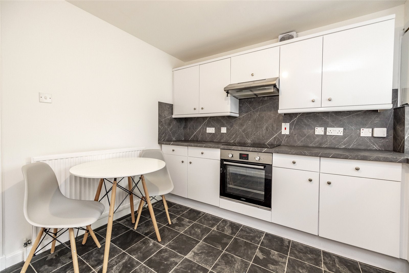 Flat Craigton Road in Aberdeen City