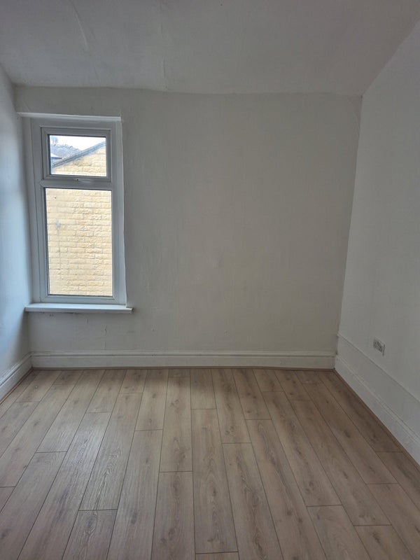 Room Ridge Road in Burnley