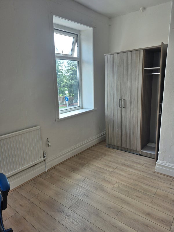 Room Ridge Road in Burnley
