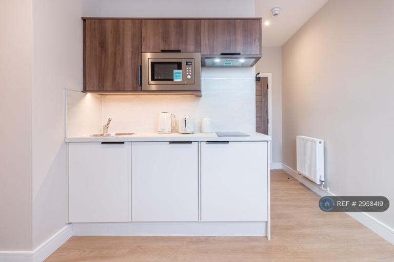 Room Moor Street in West Lancashire