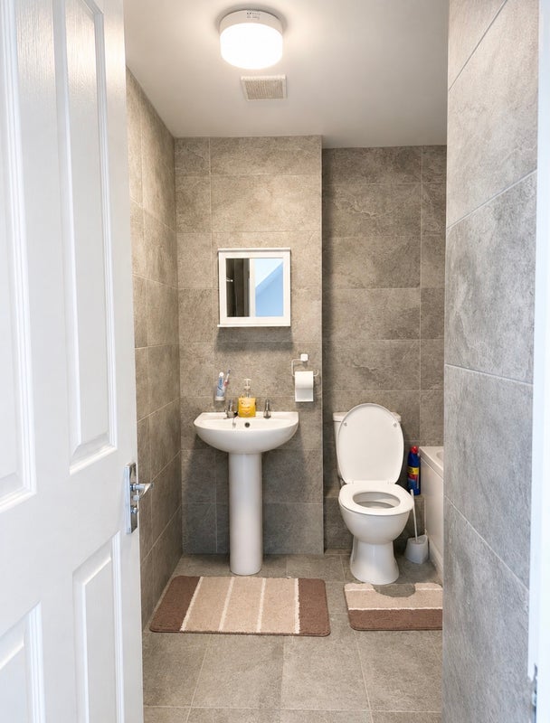 Room Potters Hollow in Nottingham