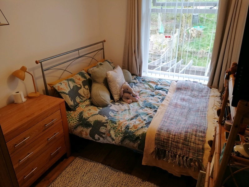 Room Hardman Avenue in Borough of Rossendale