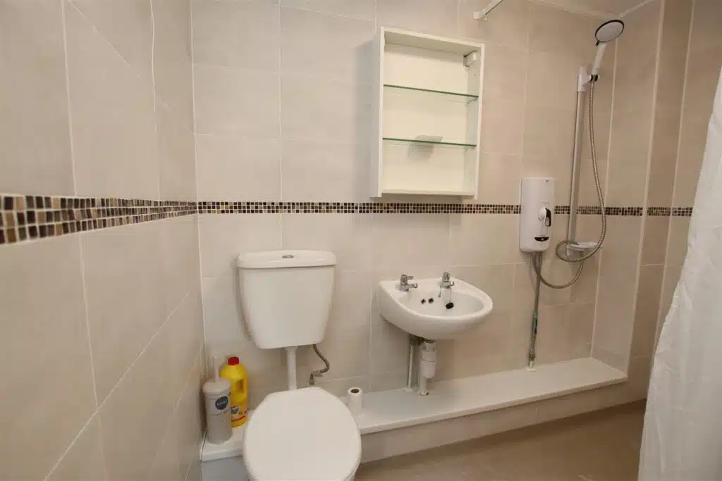 Flat Churchill Close in Dartford