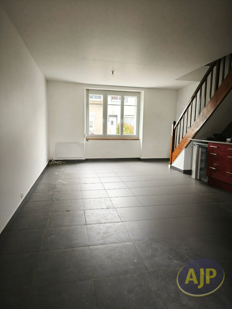 Maison D 67 à Prunay-Cassereau