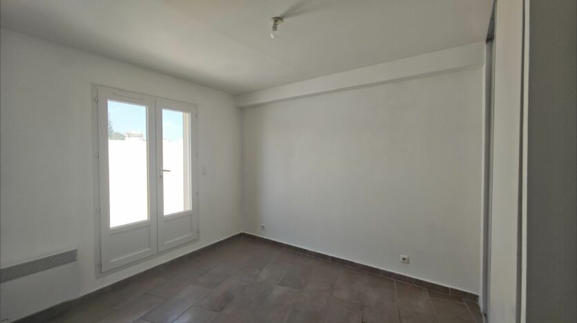 Appartement Rue Florian à Nîmes