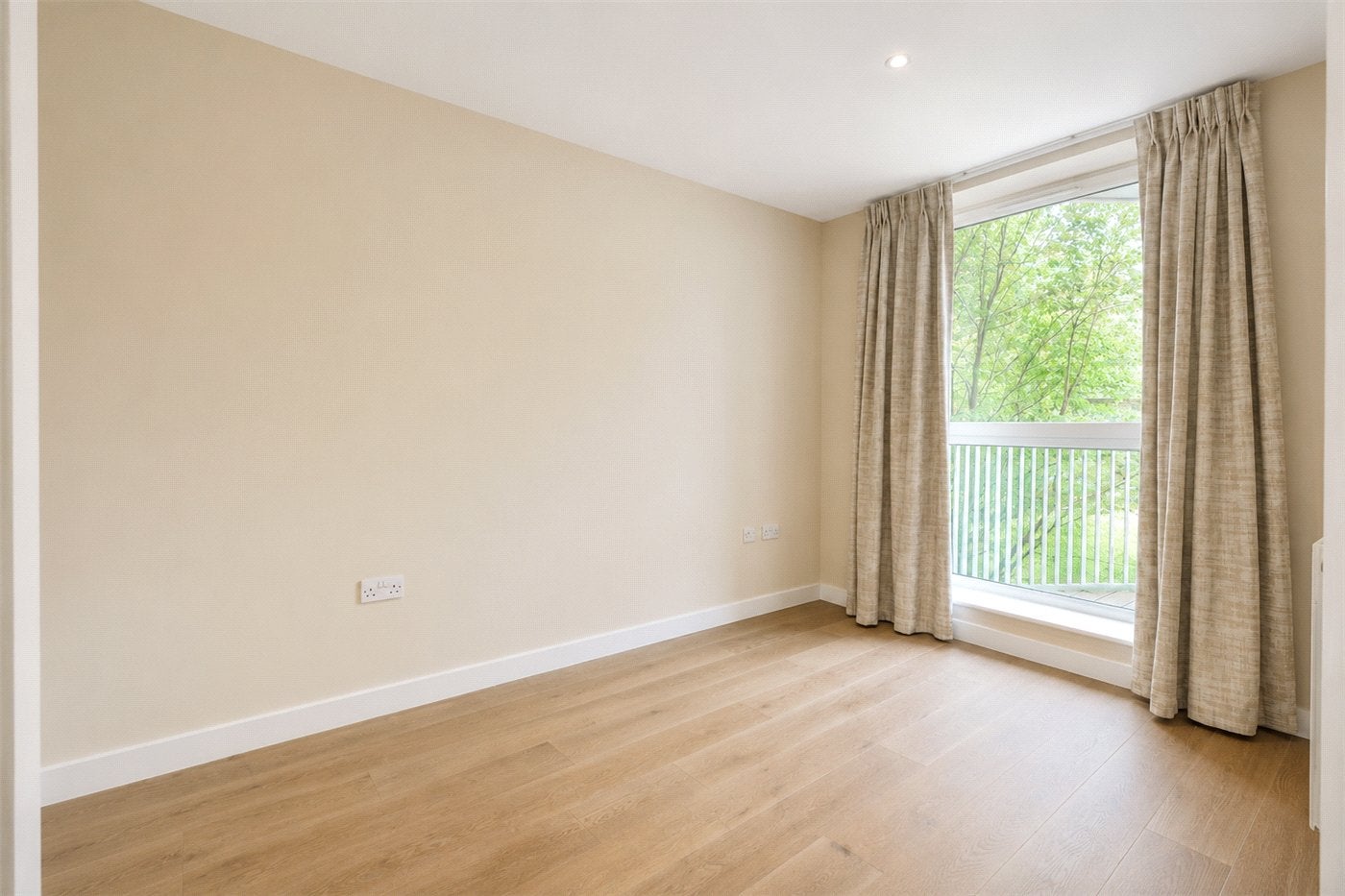 Flat Tudway Road in Greater London