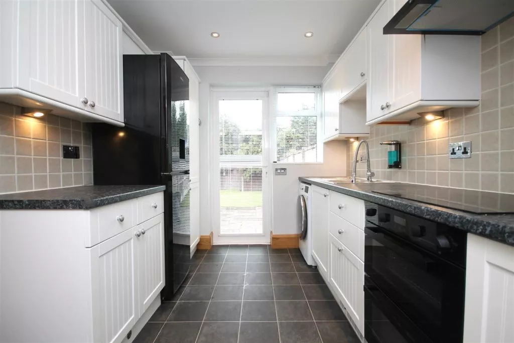 House Chester Close in Mole Valley