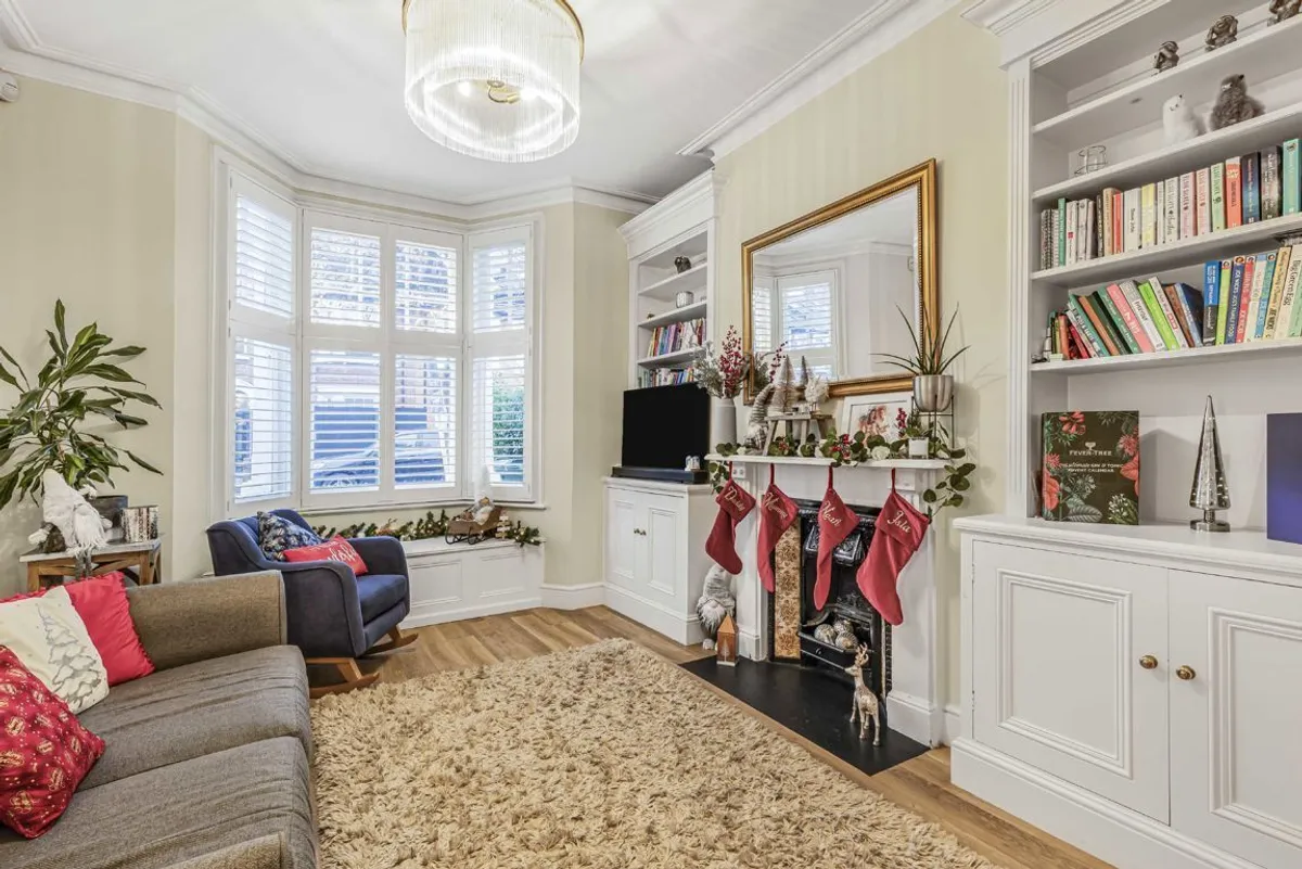 House Hydethorpe Road in Greater London