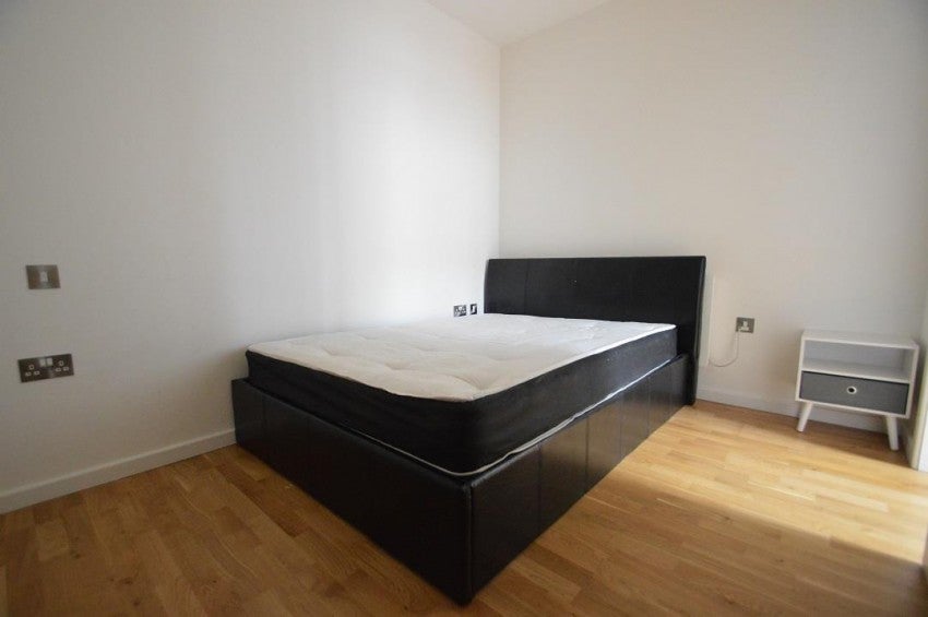 Flat Blair Road in Slough