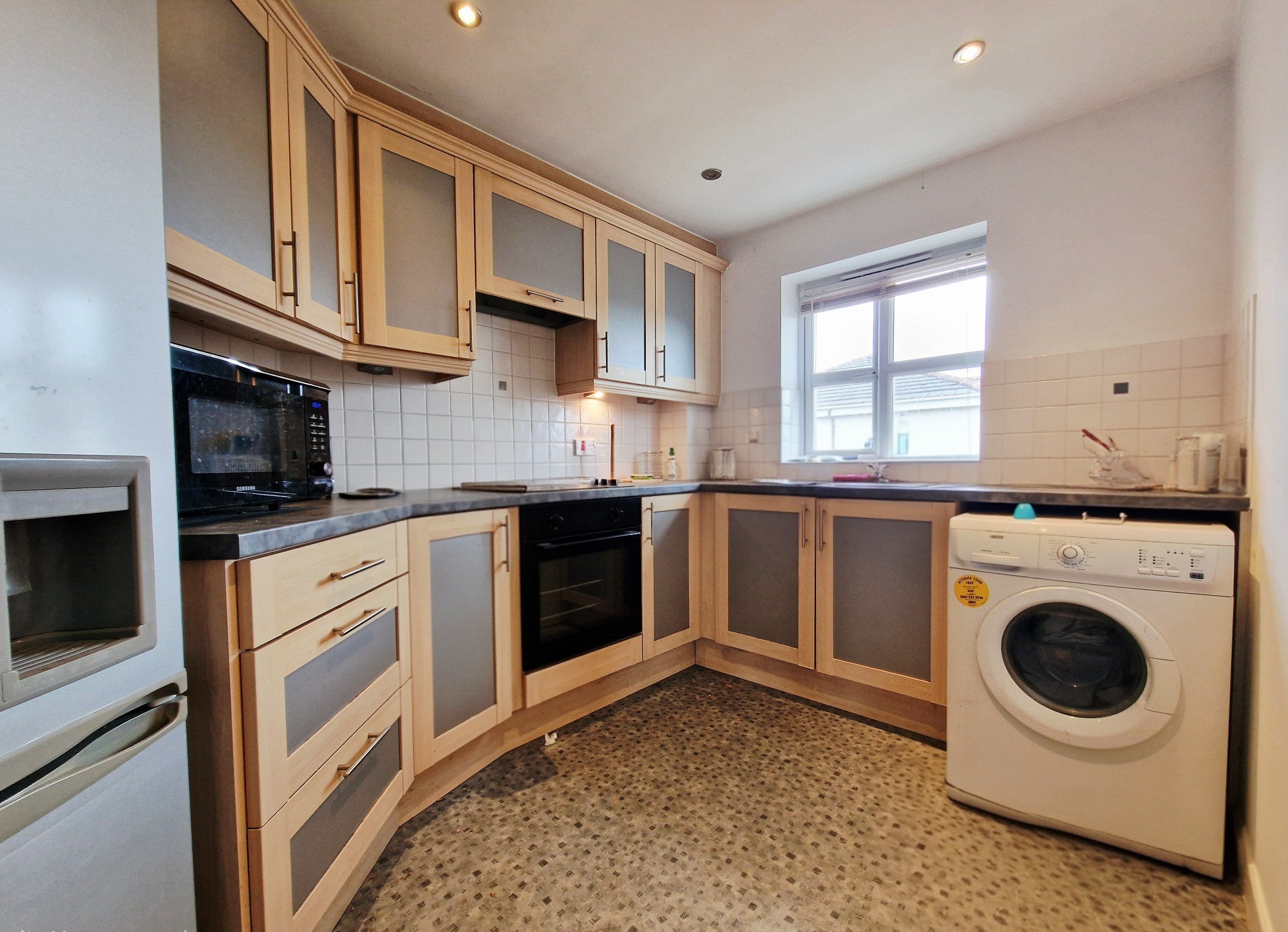 Flat Atherton Close in Preston
