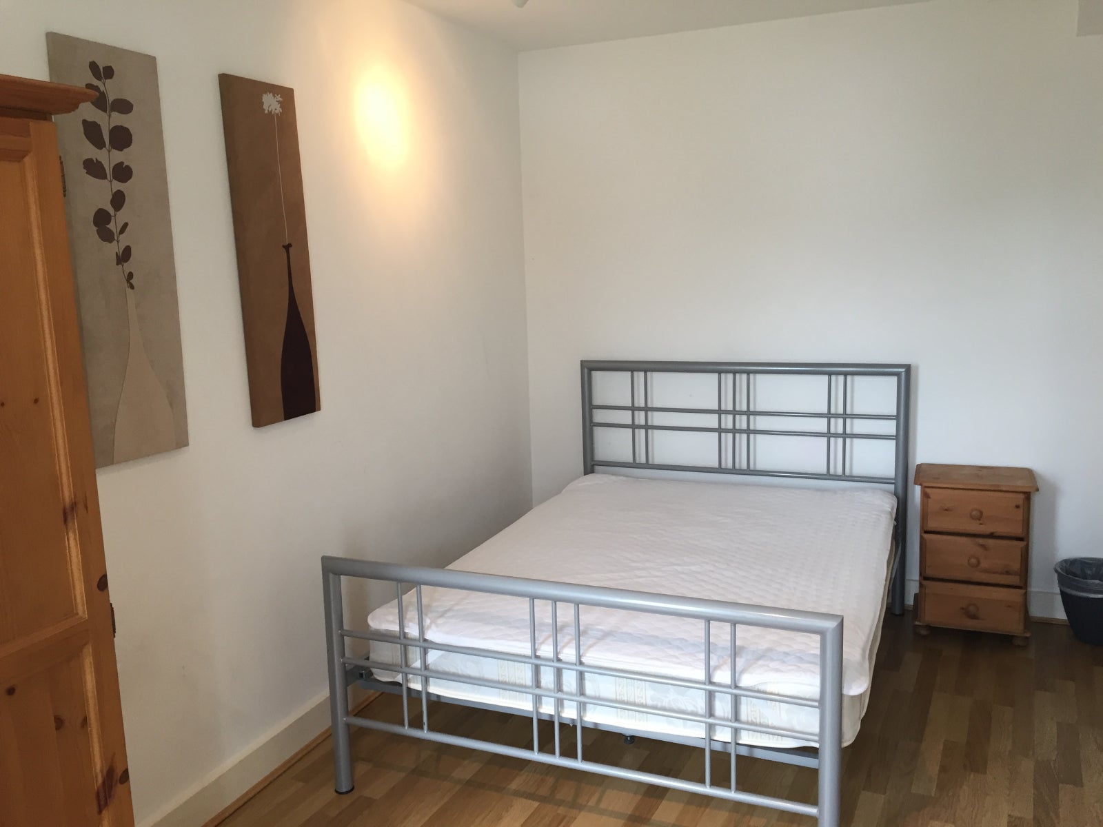 Flat Worcester Place in Swansea